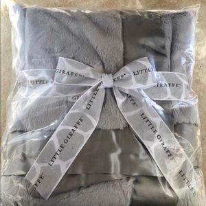 NWT Little Giraffe Chenille Baby Blanket
